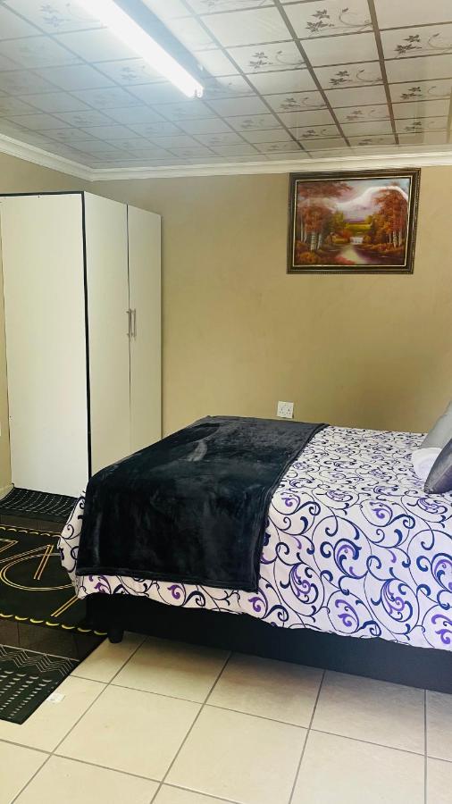 Super Classic Guest House Pretoria-Noord Kültér fotó
